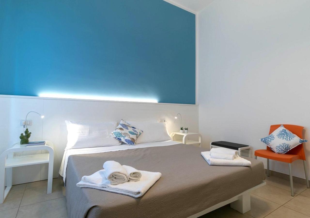 Fronte Mare Rooms By Salentolimit ปอร์โตเชซาเรโอ ภายนอก รูปภาพ