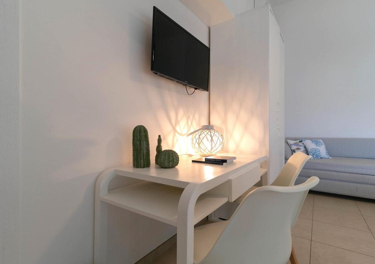 Fronte Mare Rooms By Salentolimit ปอร์โตเชซาเรโอ ภายนอก รูปภาพ