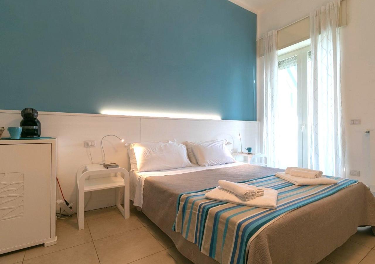 Fronte Mare Rooms By Salentolimit ปอร์โตเชซาเรโอ ภายนอก รูปภาพ