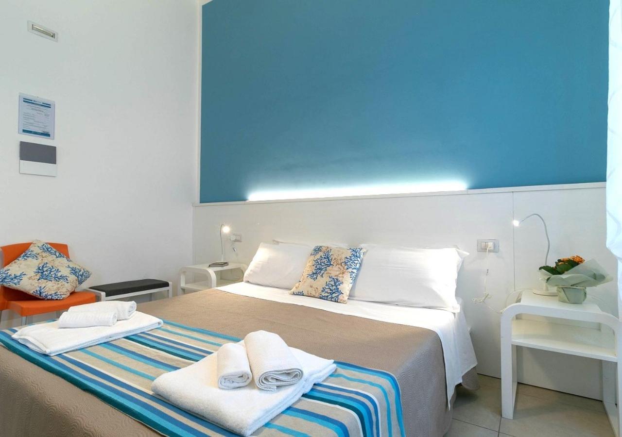 Fronte Mare Rooms By Salentolimit ปอร์โตเชซาเรโอ ภายนอก รูปภาพ