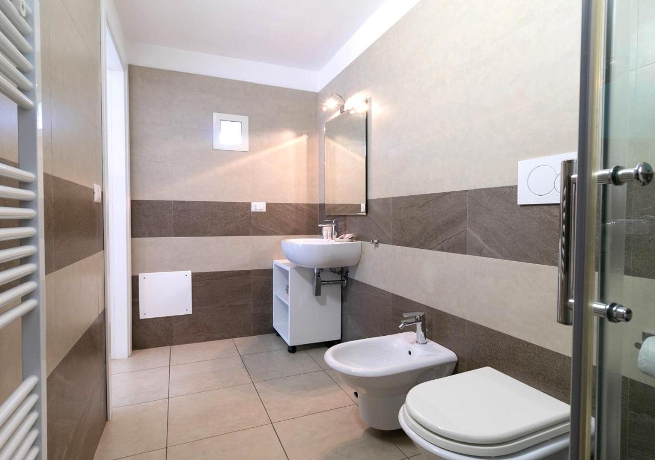 Fronte Mare Rooms By Salentolimit ปอร์โตเชซาเรโอ ภายนอก รูปภาพ